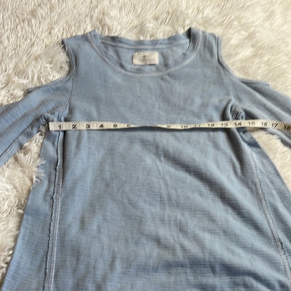 Sol Angeles Light Blue Boho Cold Shoulder Long Sleeve Top - Picture 6 of 9